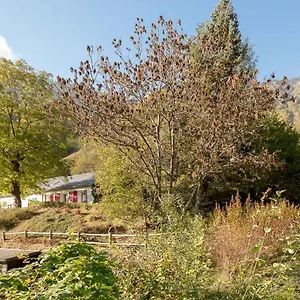  Hébergement de vacances Comfortable Petit Barzun, In The Parc National Pyrenees